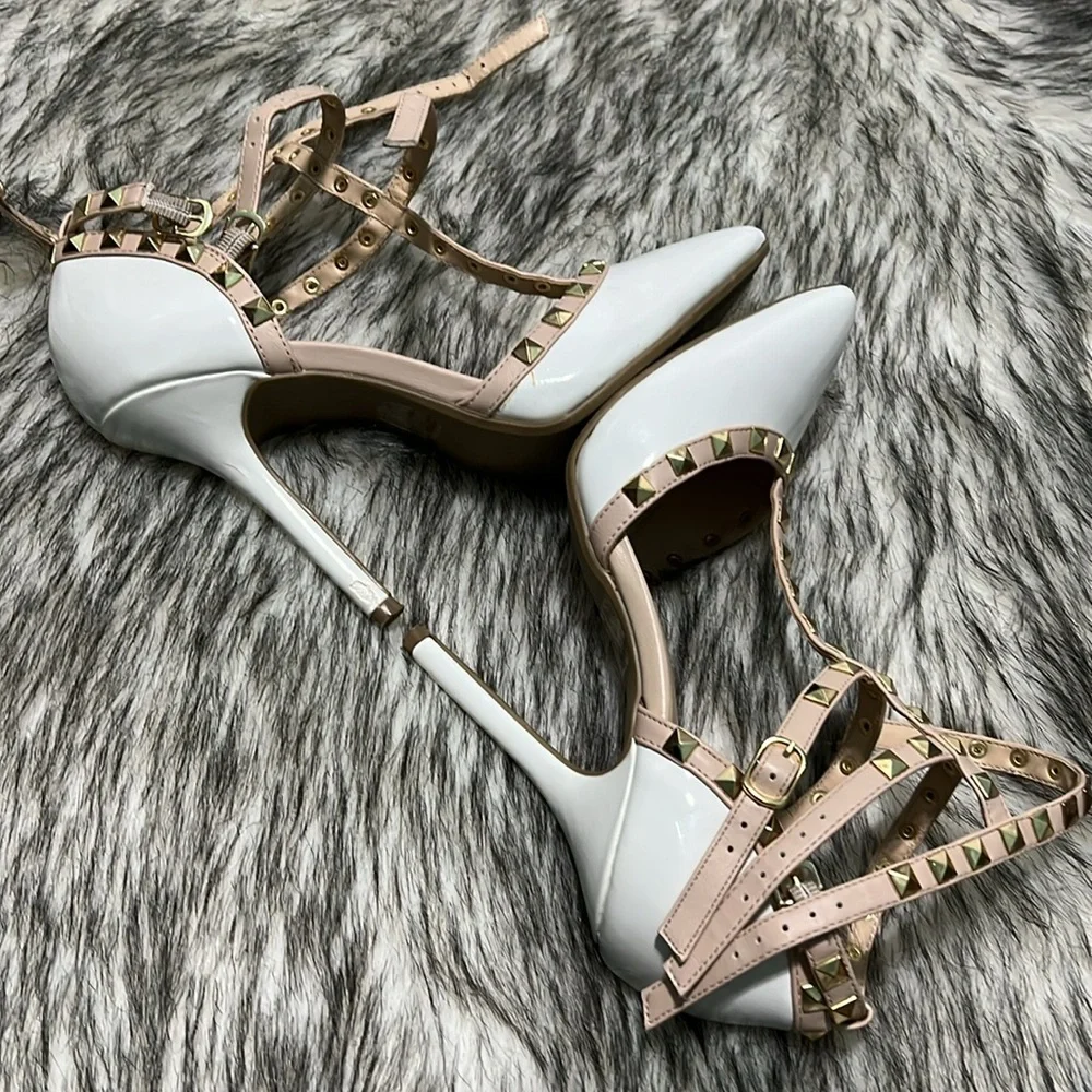 Wild Diva Adora White Patent & Nude Gold Studded Strappy Heels 7.5 - Picture 7 of 13